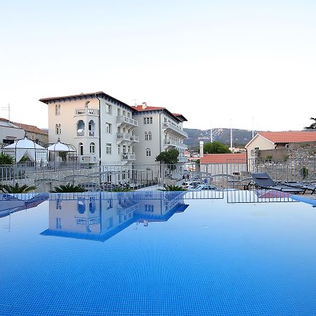 Arbiana Heritage Hotel Rab Town Exterior photo