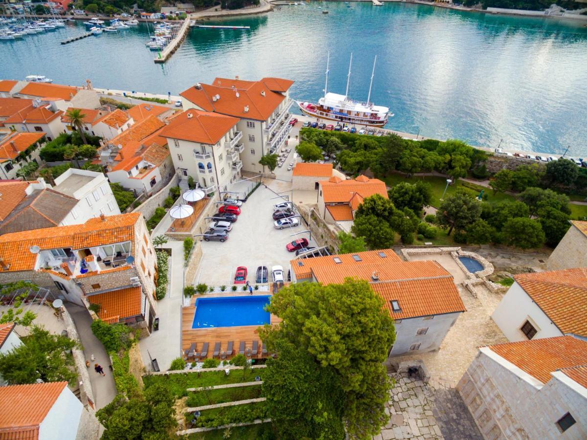 Arbiana Heritage Hotel Rab Town Exterior photo