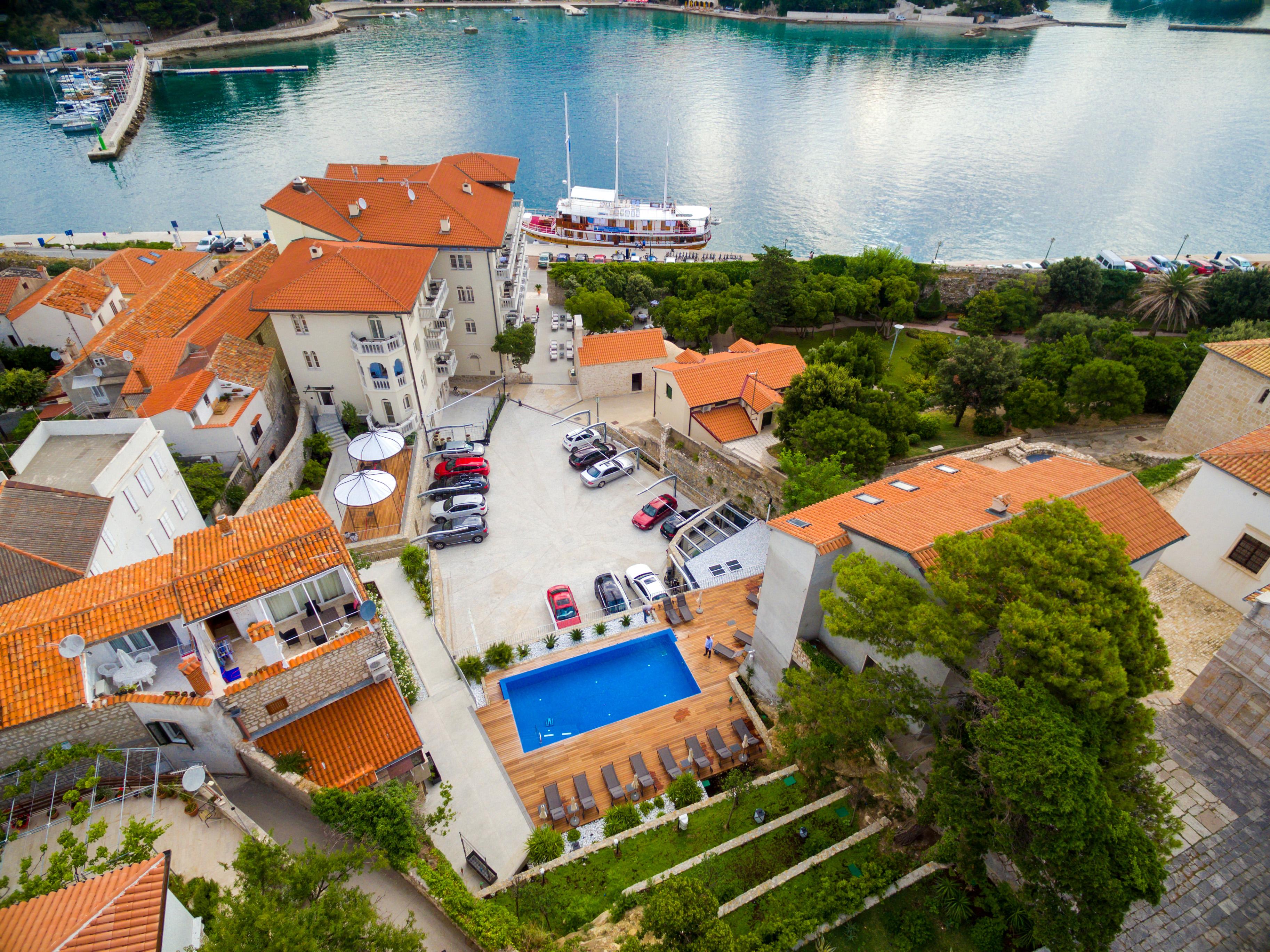 Arbiana Heritage Hotel Rab Town Exterior photo